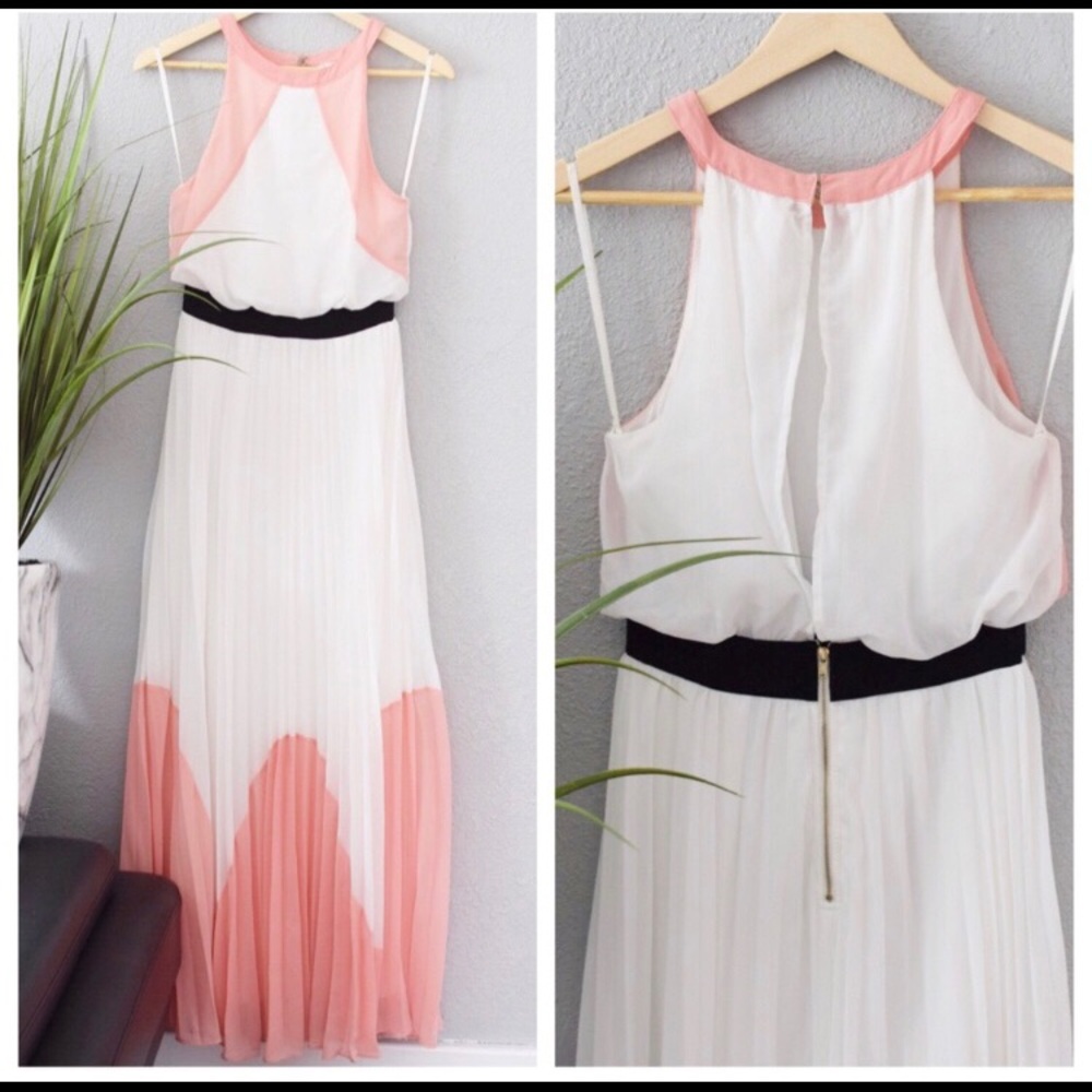Gorgeous Flowy Maxi Dress